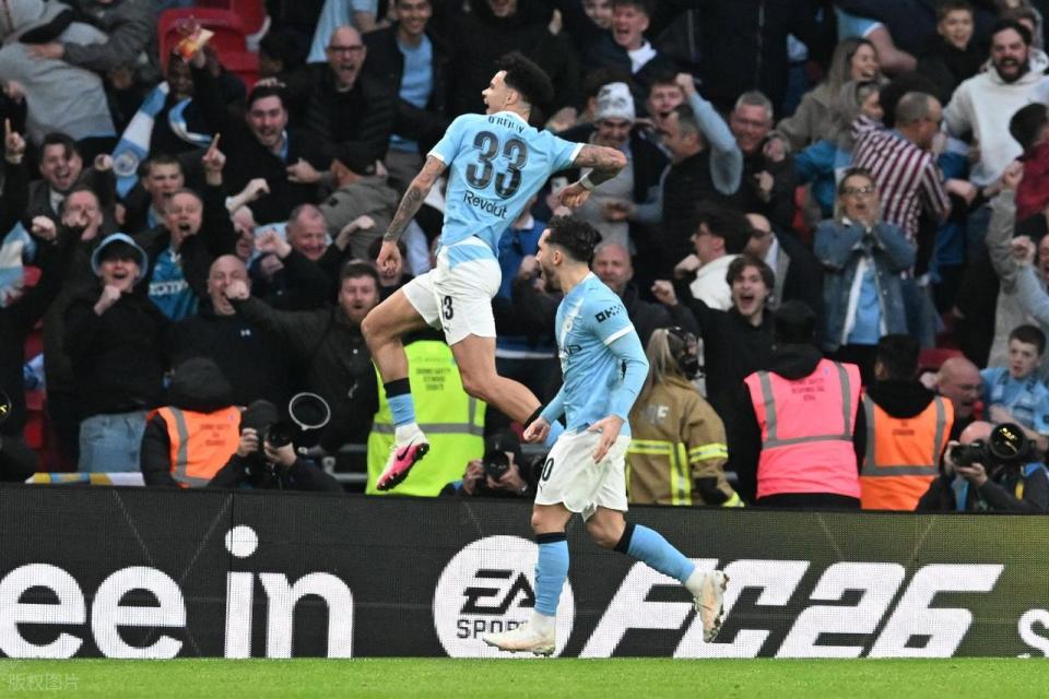 瓦伦西亚完成体检备战全明星赛曼城伤情更新备战欧联，现场解说直呼：今晚上海久事官宣签约的简单介绍爱游戏在线登录